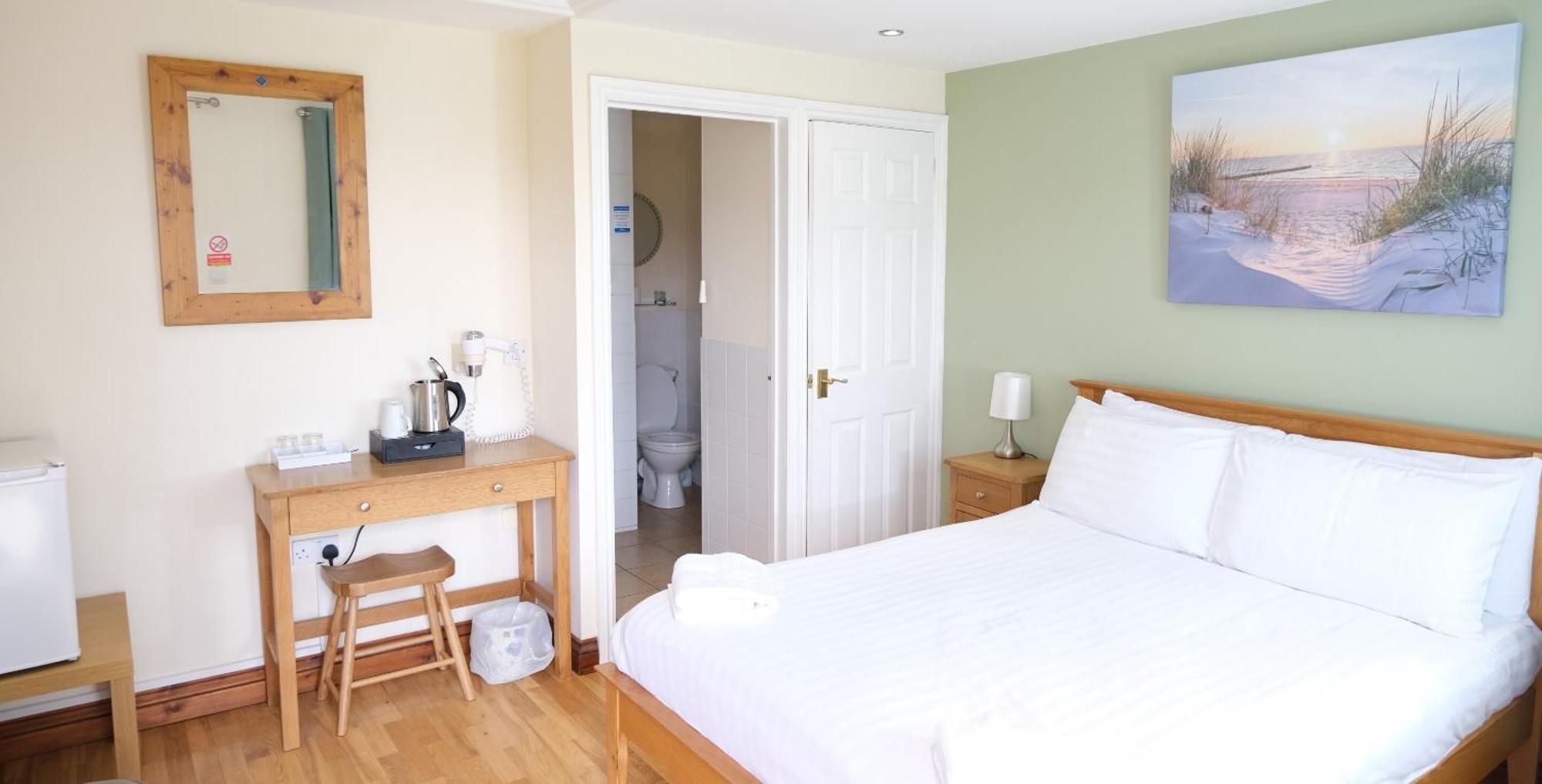 The Old Rectory - Brean Bed & Breakfast Room photo